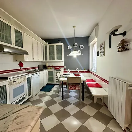 Marcellina - Piazza San Giovanni, Giardino Privato, Jacuzzi E Barbecue *