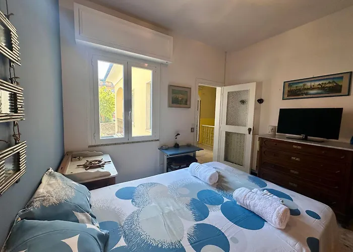 Marcellina - Piazza San Giovanni, Giardino Privato, Jacuzzi E Barbecue Loano