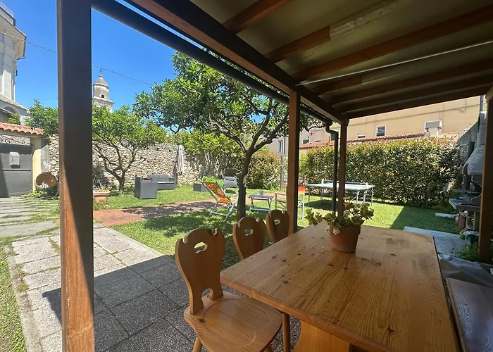 Marcellina - Piazza San Giovanni, Giardino Privato, Jacuzzi E Barbecue * Loano