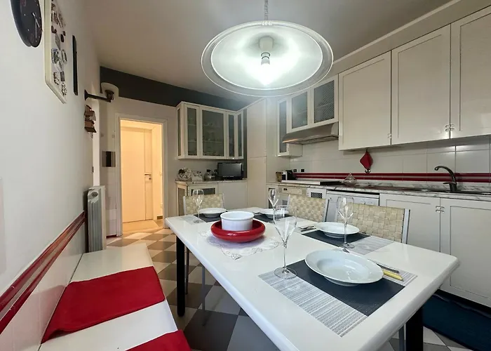 Marcellina - Piazza San Giovanni, Giardino Privato, Jacuzzi E Barbecue Loano